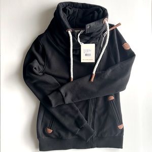 Wanakome Athena Hoodie